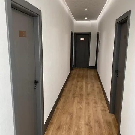 Hotel Brilant *